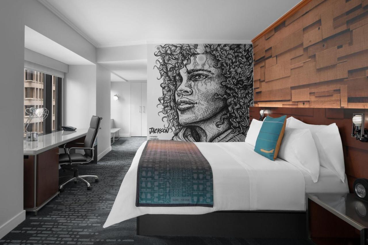 W Seattle Hotel Exterior photo