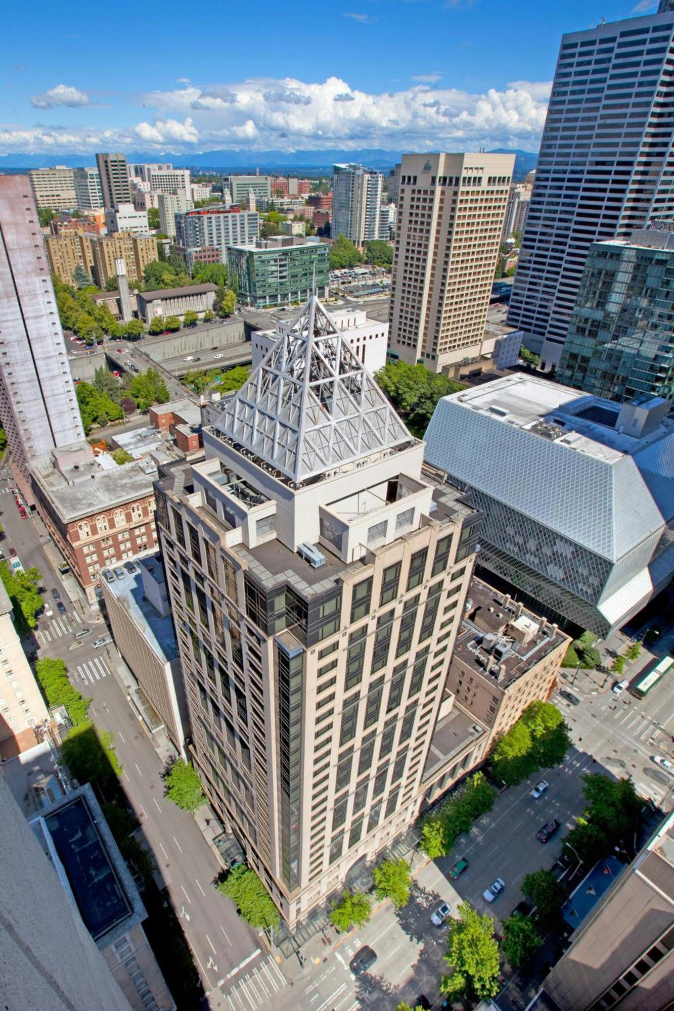 W Seattle Hotel Exterior photo